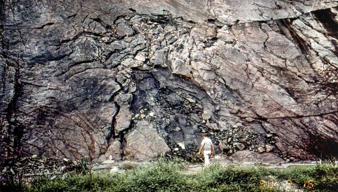    В Африке существует древний ядерный реактор, которому почти 2 миллиарда лет. Источник фото: tech.onliner.by