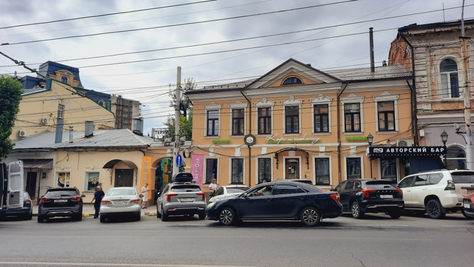 Современный вид дома и флигеля поул. Московской,9.