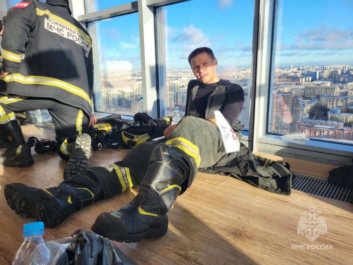    «Железный человек» из Курска в экипировке пожарного преодолел 39 этажей за 5 минут 40 секунд