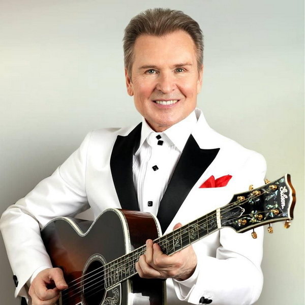     Александр Малинин даст концерт в день рождения