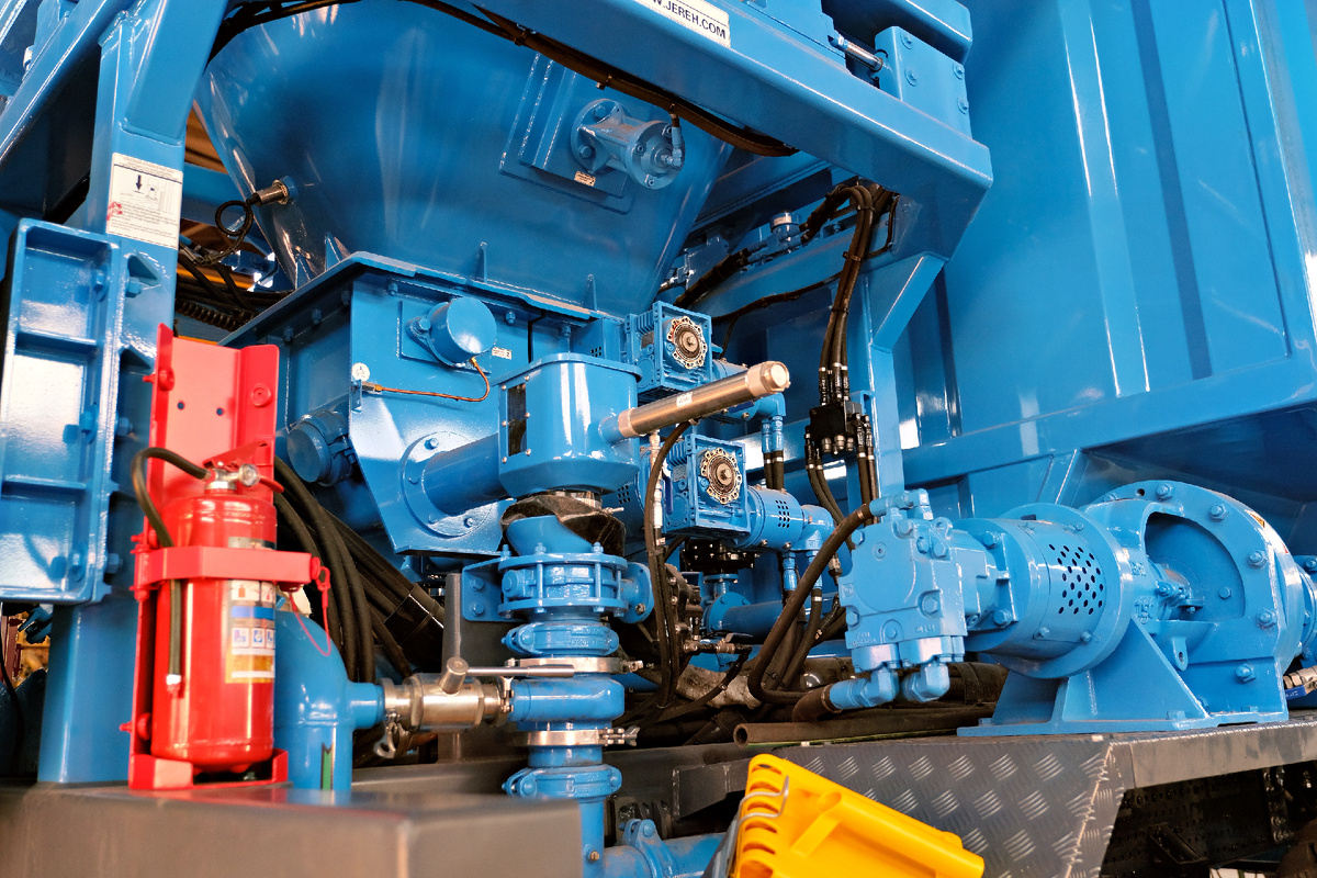 Монтаж оборудования на шасси прицепов и полуприцепов