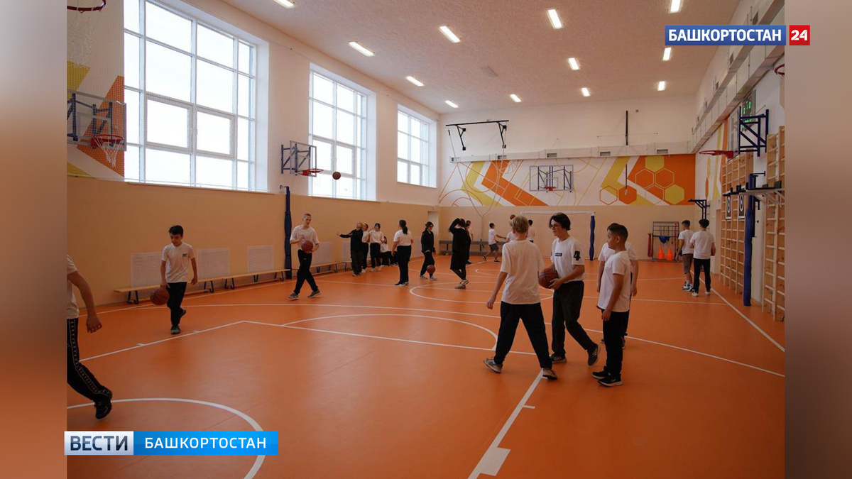    В селе Иглино в Башкирии открыли новую школу, построенную по нацпроекту «Образование»