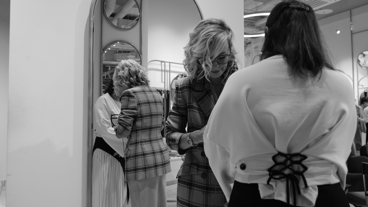 Работа кипит - шопинг с клиентом