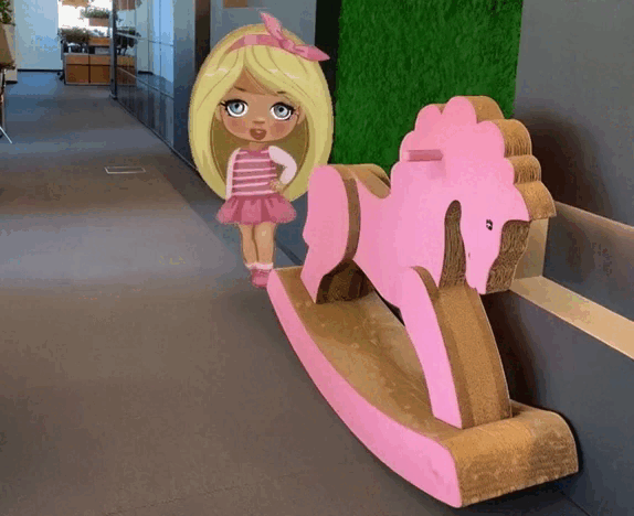 Подписчица сняла на камеру мою дочурку (за что ей большое спасибо).