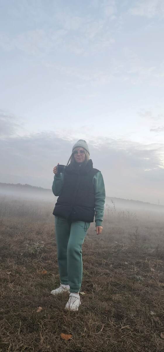 Ходила с мужем по грибы. Попила горячий чай, съела бутерброды. Грибов не нашла 😆