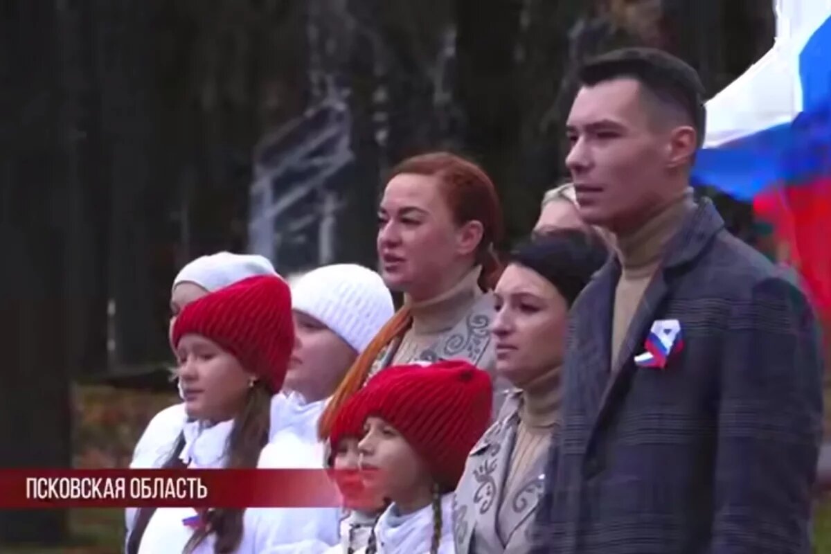    Пять псковских коллективов поучаствовали во всероссийской хоровой акции