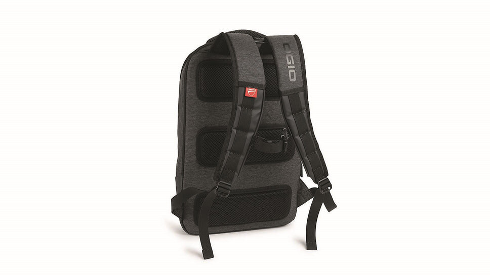 Коллекция сумок и багажа Ducati Urban.📷Фото: Ducati