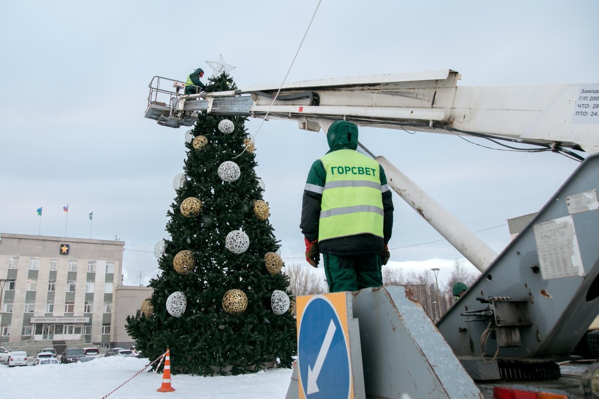    Сургут направит почти 46 млн рублей на новогоднее оформление города