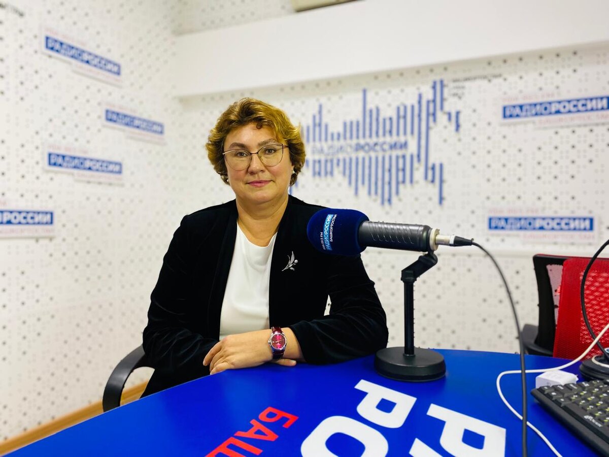    Лектор Евразийского НОЦ Елена Загайнова: "Молодежь надо правильно зажигать"