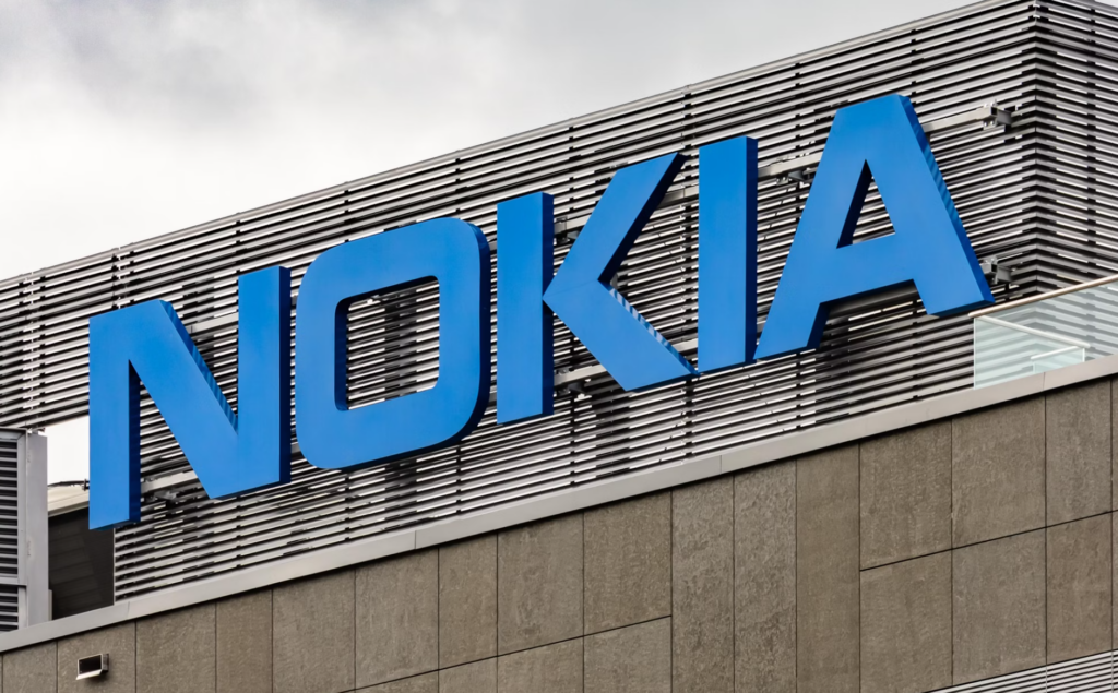    изображение: Pawel Czerwinski (unsplash)