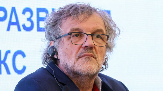    Кустурица заявил о завершении музыкальной карьеры Виктория Шварц