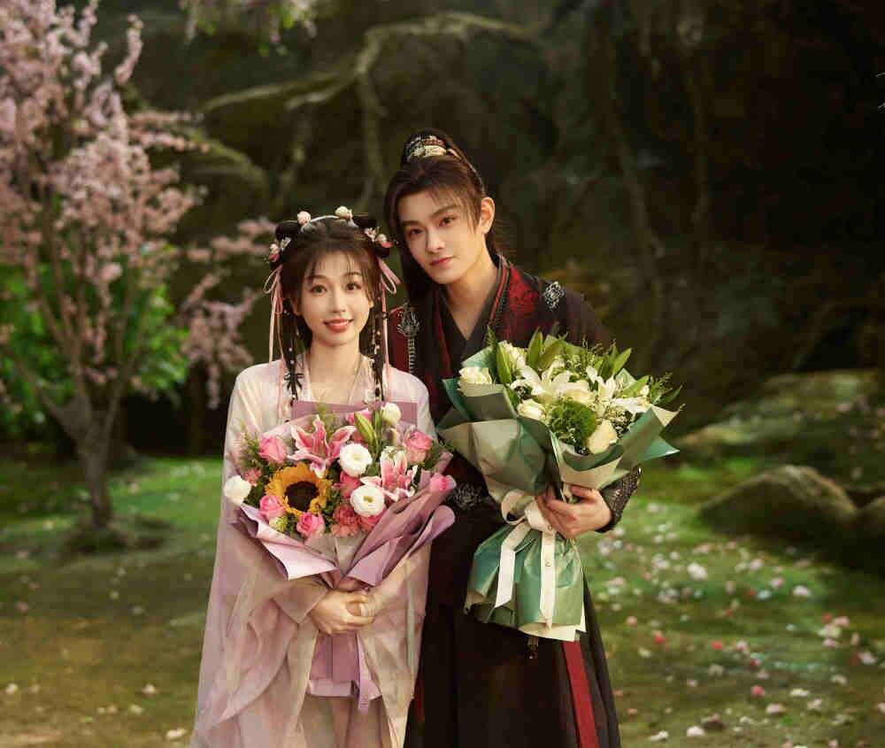 Вся дорама держится на улыбке этих актеров.