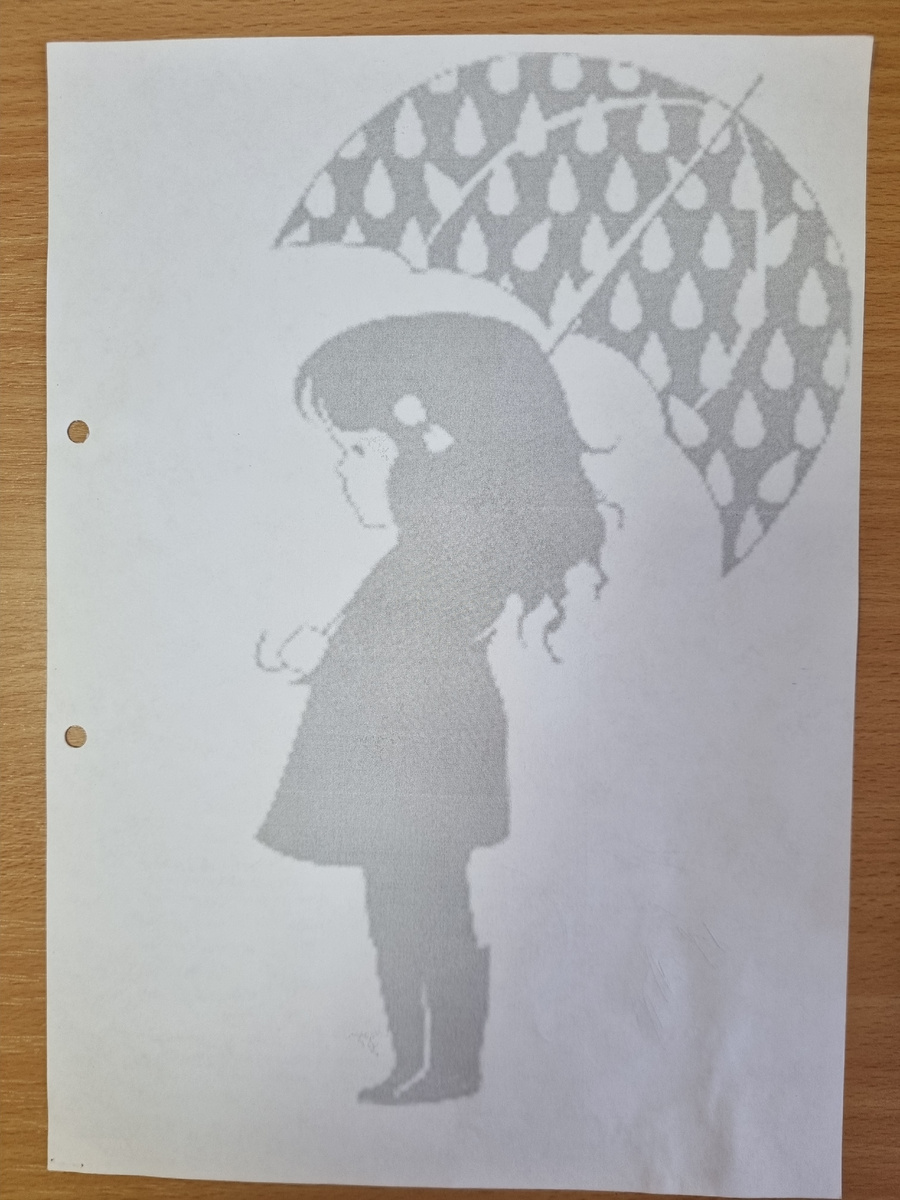 Трафарет девочка с зонтиком.