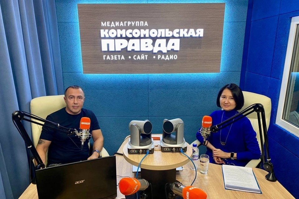    Лидия Рогожинская ответила вопросы ведущего радио «КП-Самара». Александр СЕМОЧКИН