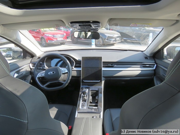 В салоне Москвич 6