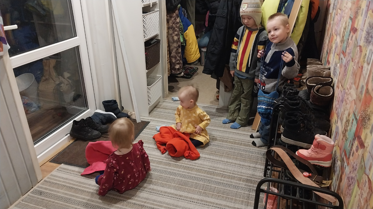 Одеваются сами в сад