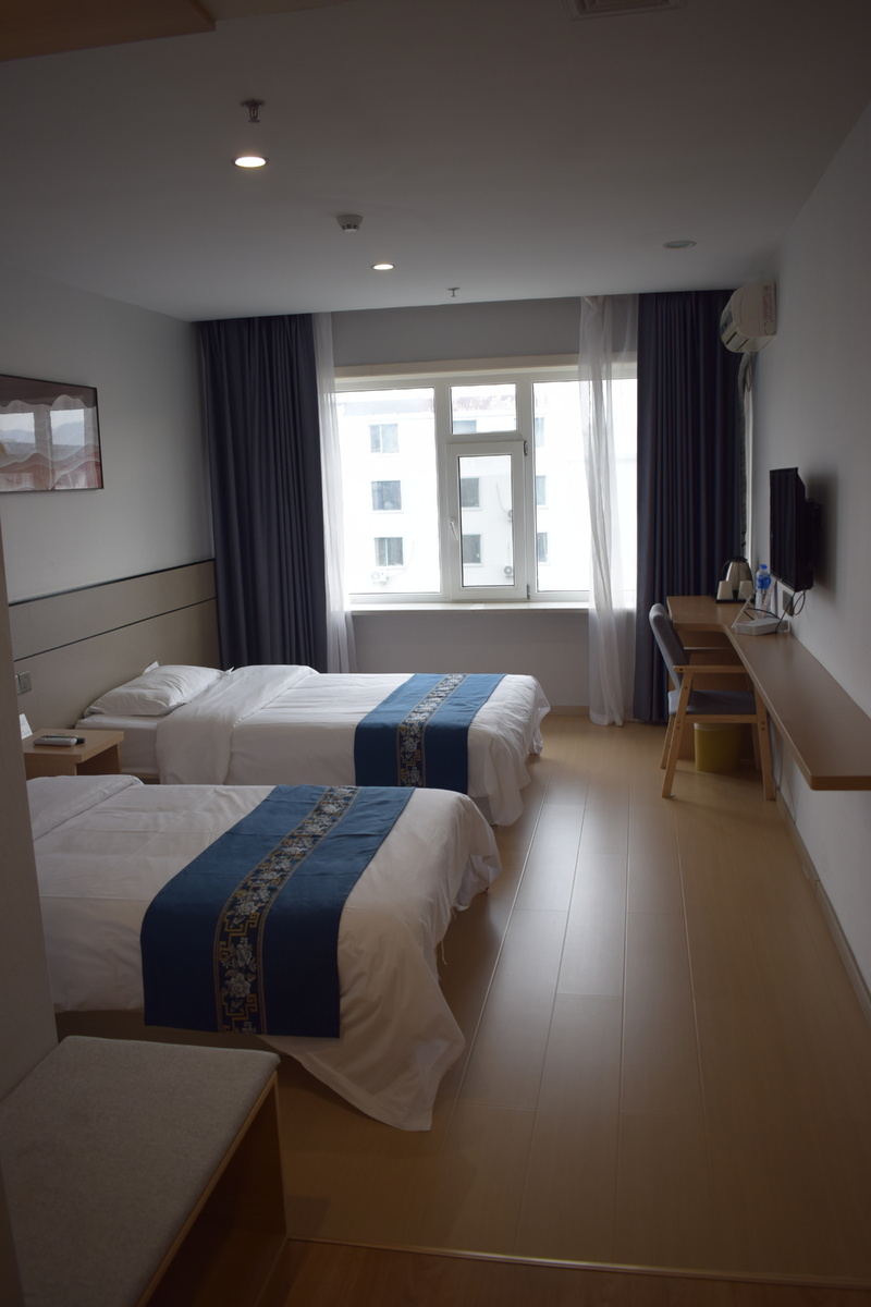 Двухместный номер в гостинице Qing Feng, г. Яньцзи