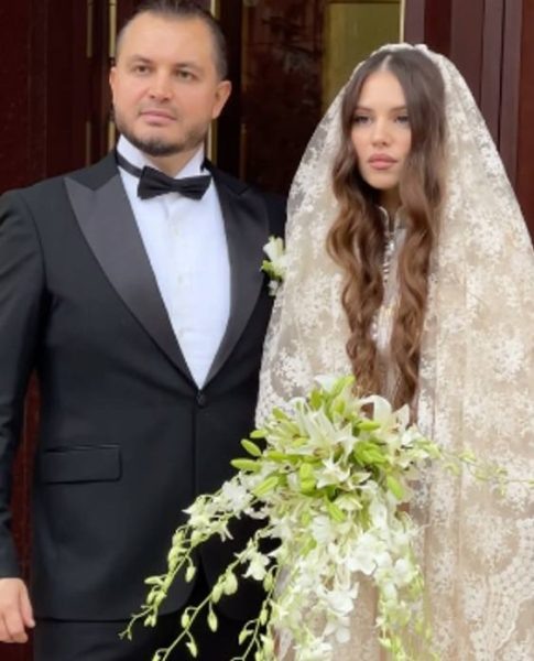    Пара была в браке всего несколько дней, фото: стархит