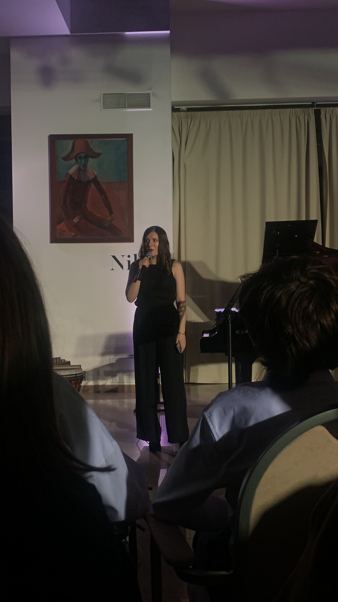 Ольга Иванова в начале вечера.