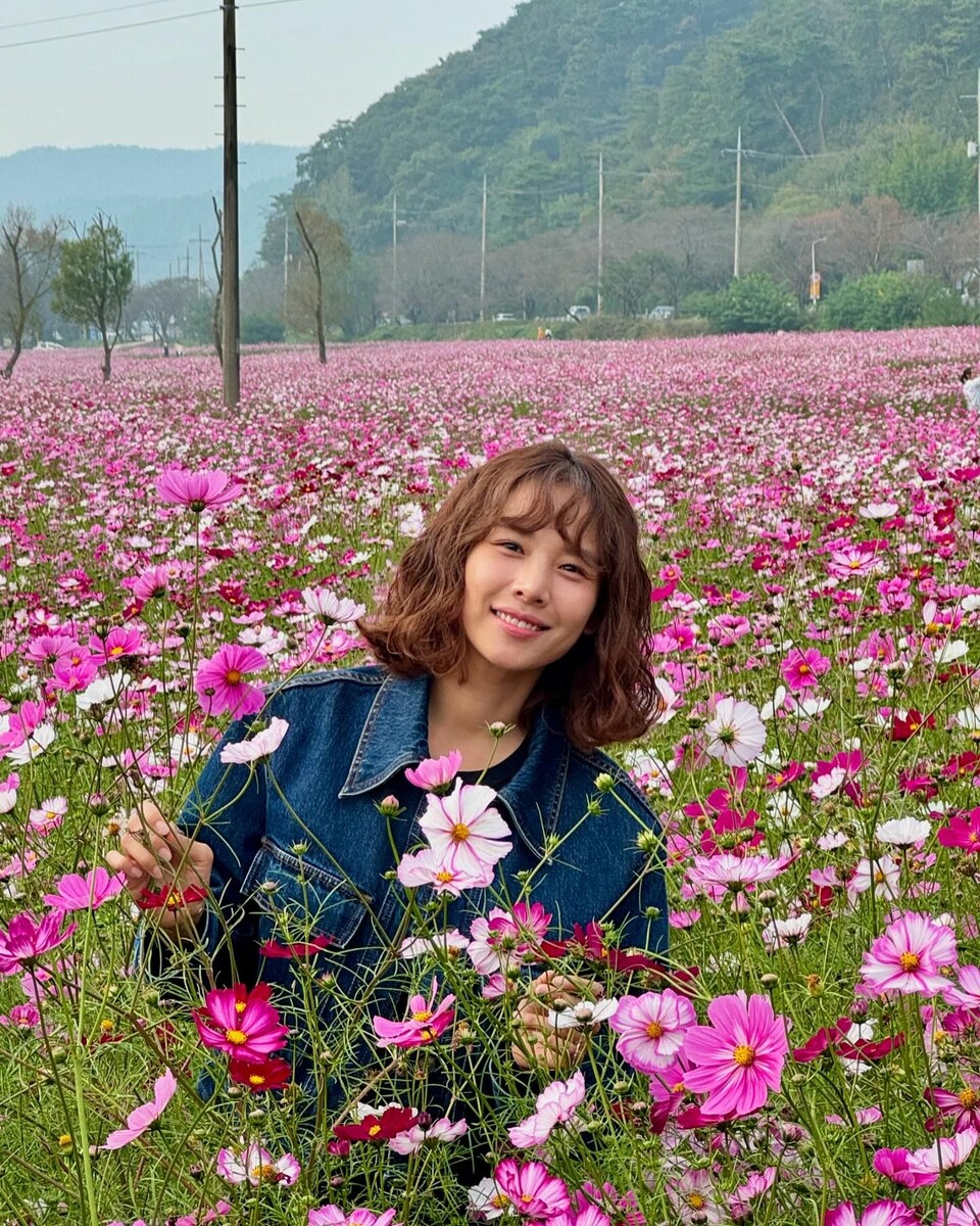    Чо Юн ХиСоцсети