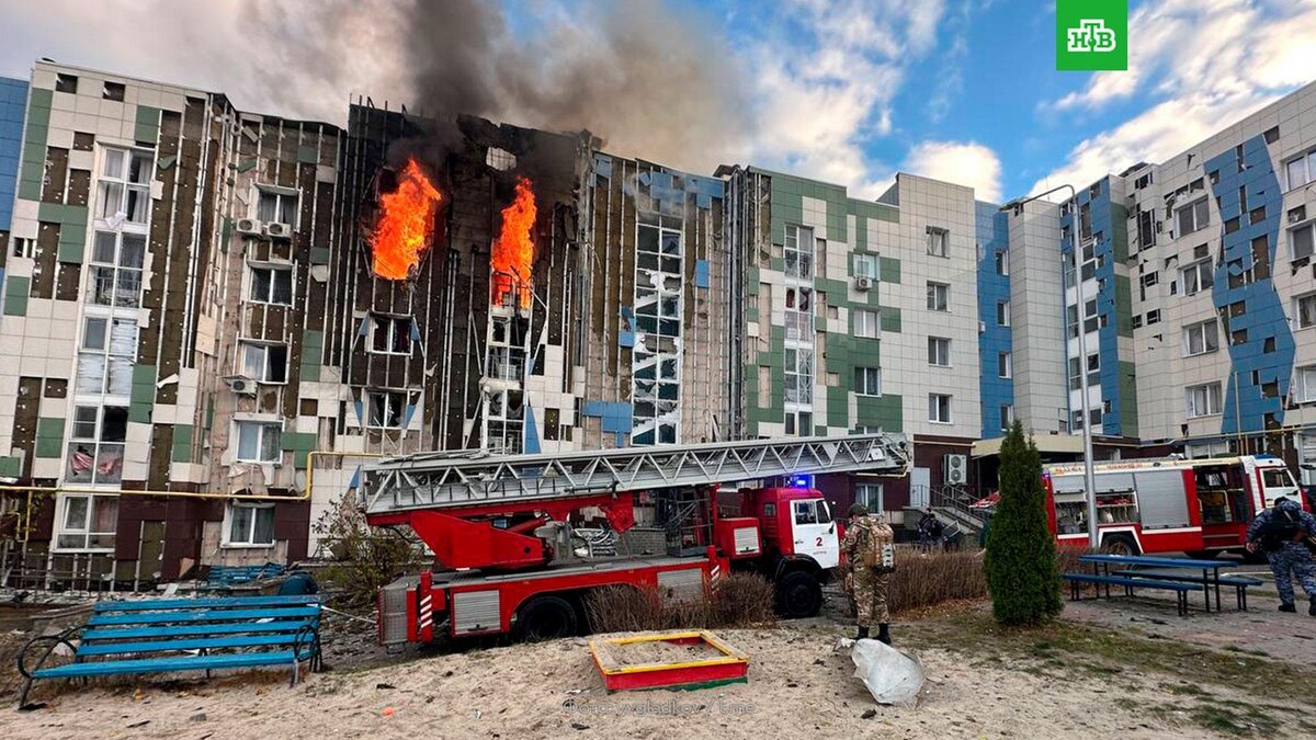    Удар дрона по жилому дому в Белгороде попал на видео