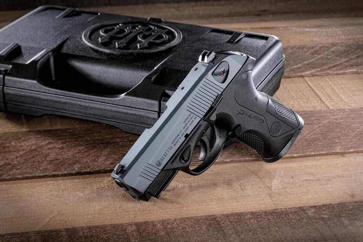В комплект поставки пистолета Beretta PX4 Storm Compact Carry 2 входят все необходимые элементы, включая улучшения от Langdon Tactical Technology. 