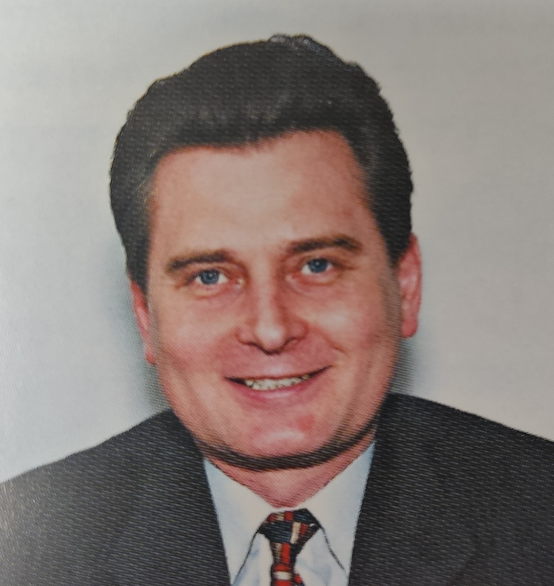 Омелько В.А.(род.02.01.1958). Автор двух томов сборников "Награды за освоение космоса! 2002 г. - Том I и 2007- Том II.