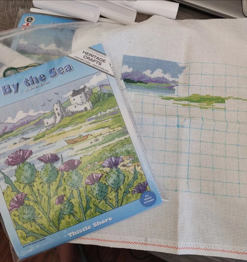 Набор "Чертополох", Heritage для вышивки крестом