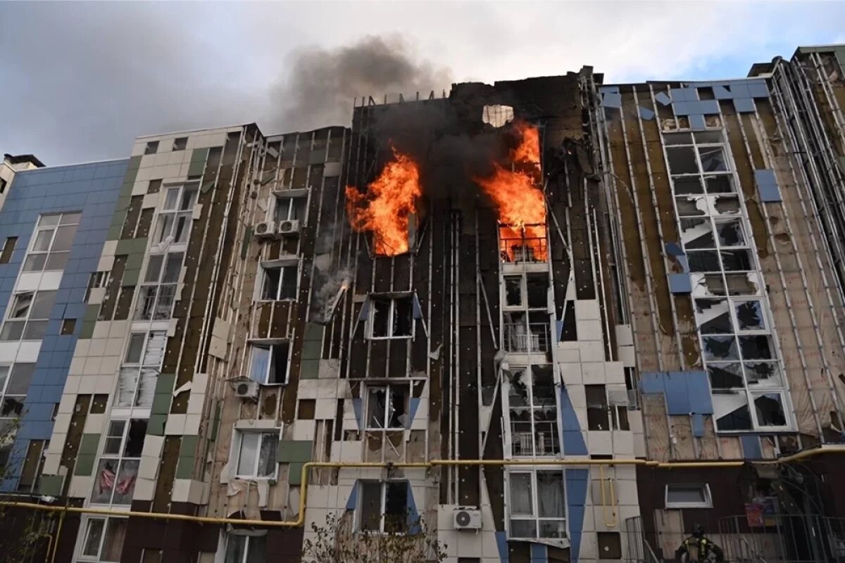    «Свист и яркая вспышка».