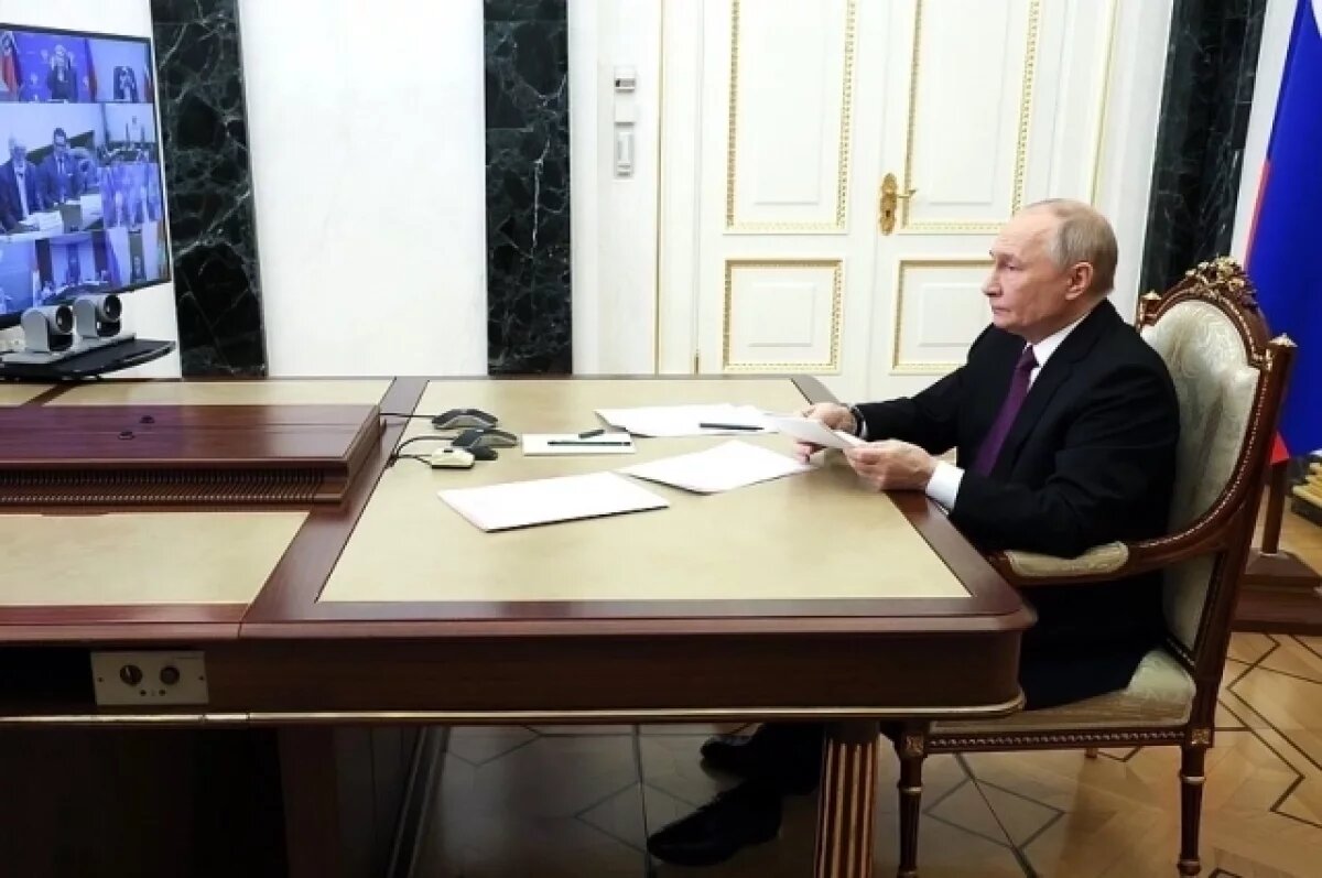    Путин: во времена СССР в ДНР и ЛНР агрессивно заставляли изучать украинский