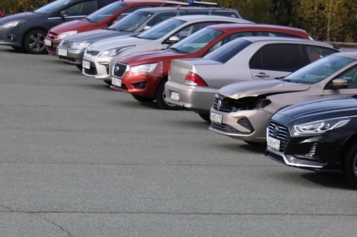    Деньги возвращали с полицией.