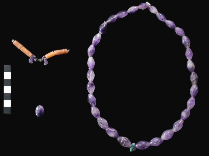 Бусы из склепаИсточник: South Asasif Conservation Project