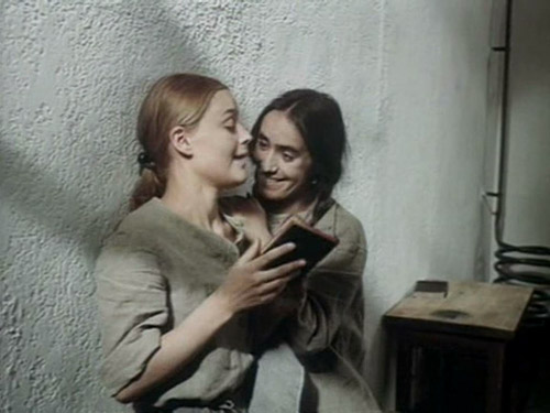 Кадр из фильма "И передайте привет ласточкам" взят для иллюстрации из Яндекс Картинки. 