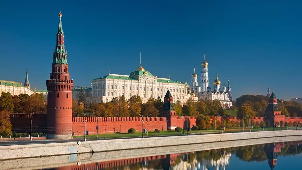 Кремль проводит перестановку губернаторских кадров. Автор: Музеи Московского Кремля