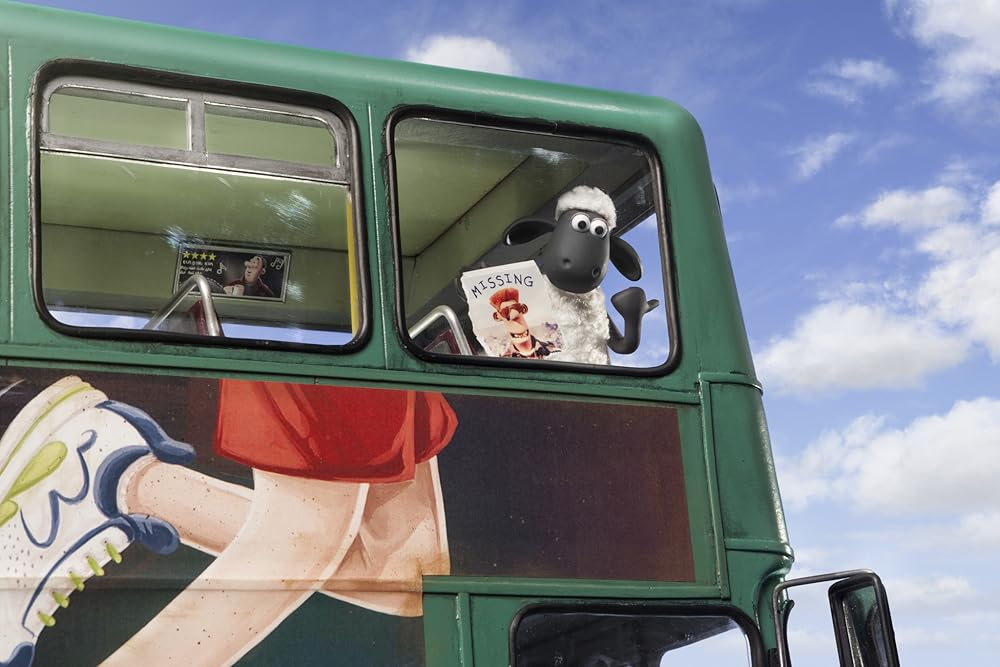 Кадр из фильма «Shaun the Sheep Movie». Режиссеры: Марк Бертон, Ричард Старзак. Производство: Aardman Animations, Anton, Studio Canal. Прокат: Вольга