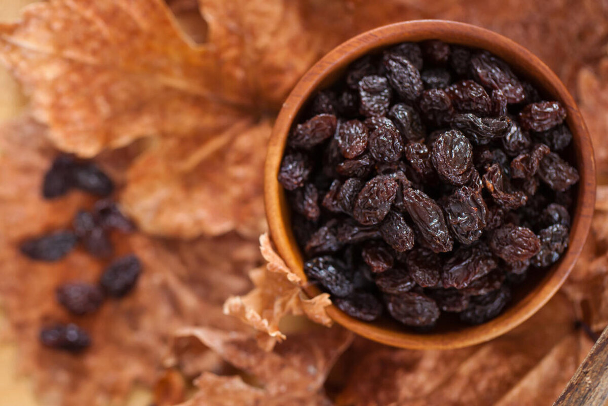    Изюм 123RF/legion-media.ru