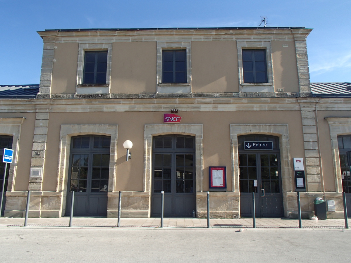 Байё. Вокзал. Фото автора