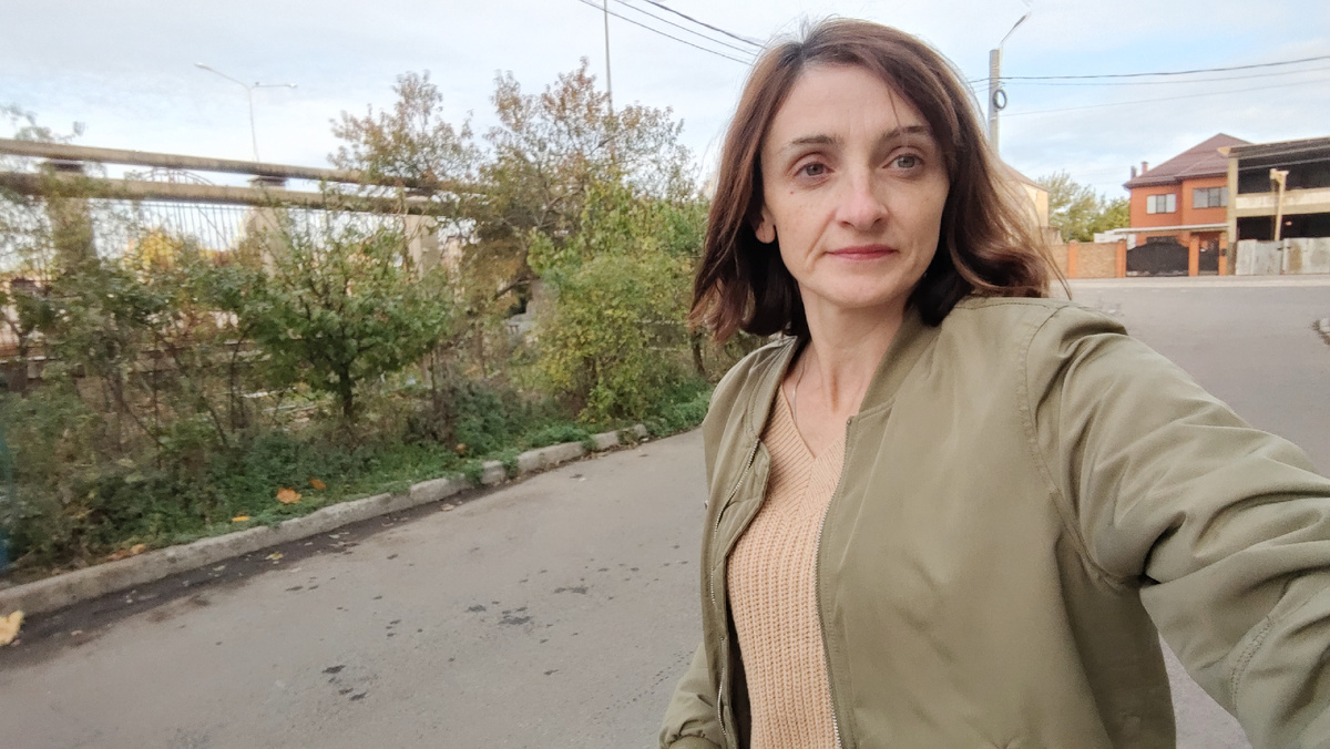 Свитер же тёплый 😂