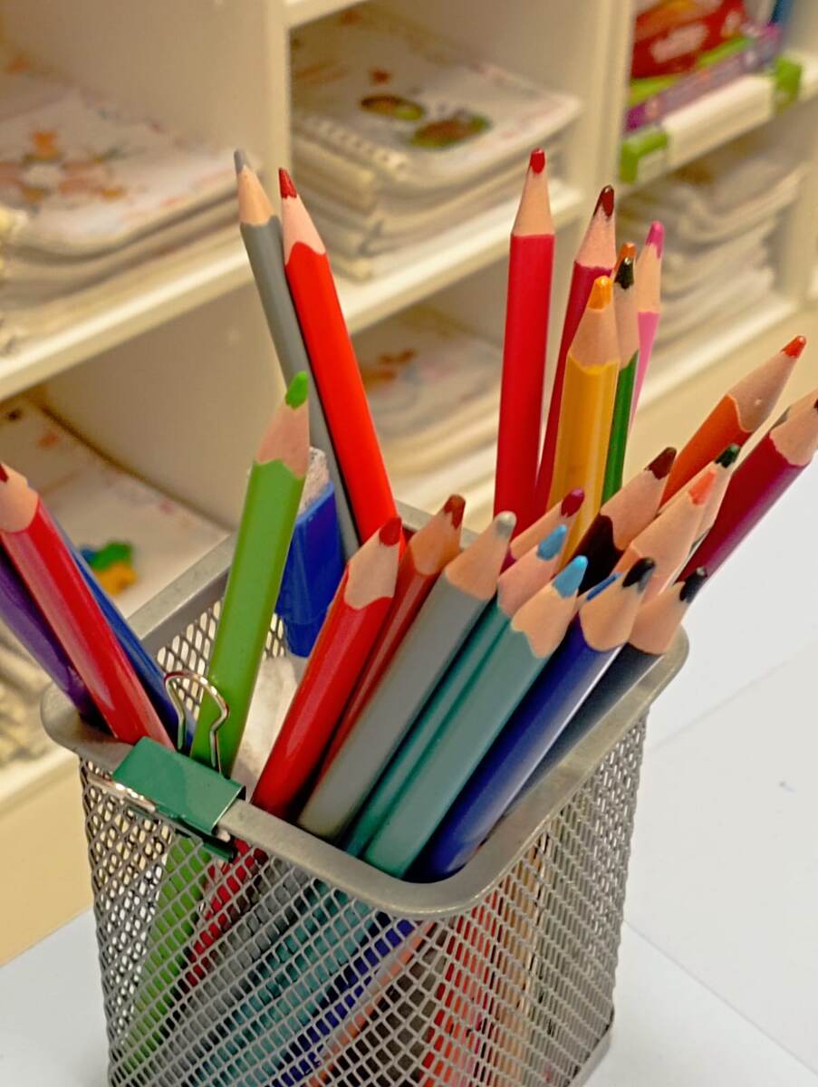 сделала снимок в зале ожидания школы