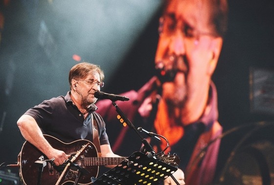    Юрий Шевчук