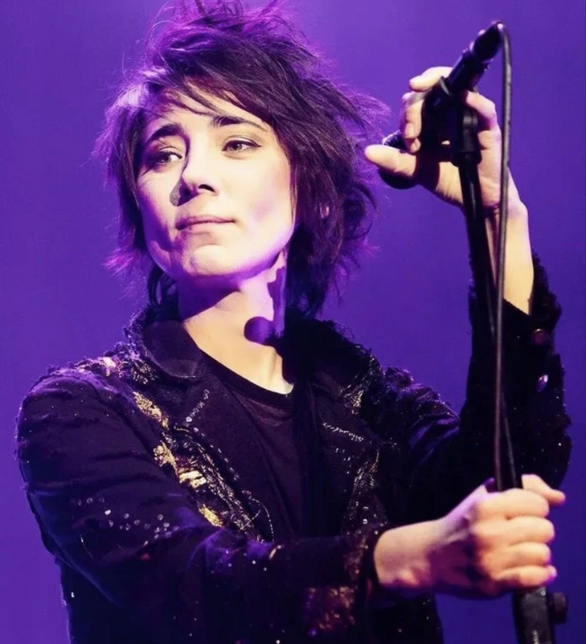 Фото:Земфира