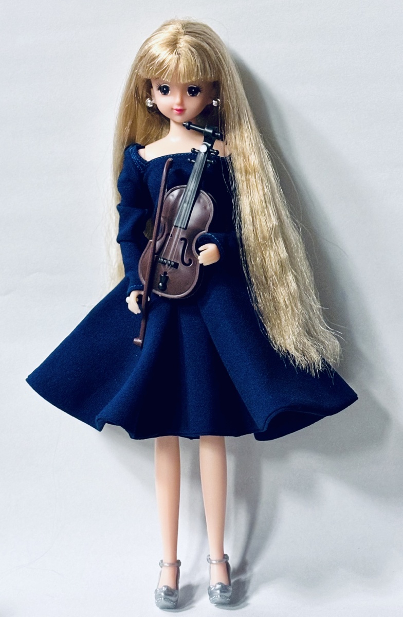 Дженни Такара, Япония