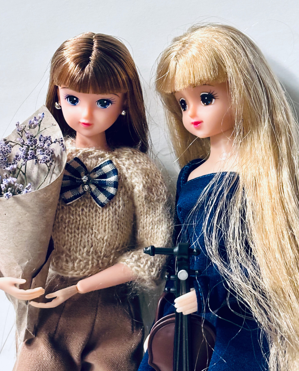 Флора и Дженни, Такара, Япония