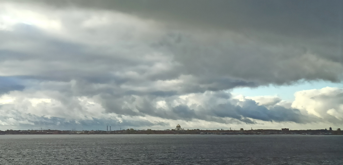 Подъезжаем к Кронштадту