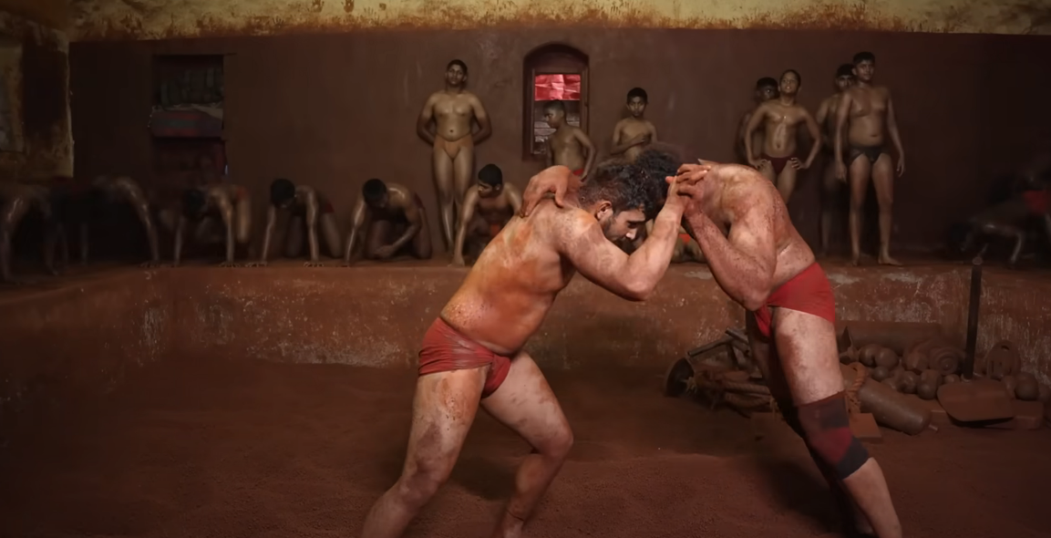 Обратите внимание на оттенок грязи, это не глина, а куркума!