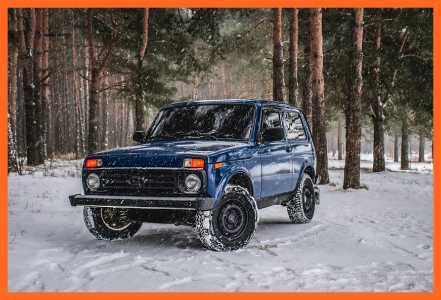 Если бы не машина, не смогли бы Клавдия и Саша помочь Андрею и не состоялось бы их знакомство, которое существенно повлияло на дальнейшую жизнь нашей героини