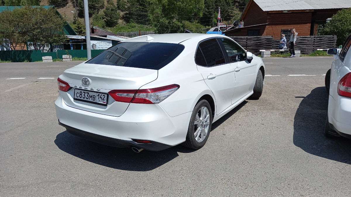 Toyota Camry XV70