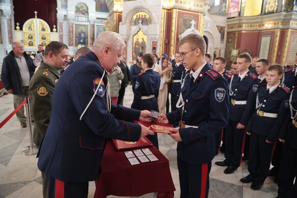     Кадеты. Источник: donland.ru Автор фото: Пресс-служба павительства Ростовской области
