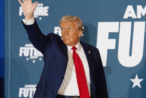    Дональд Трамп