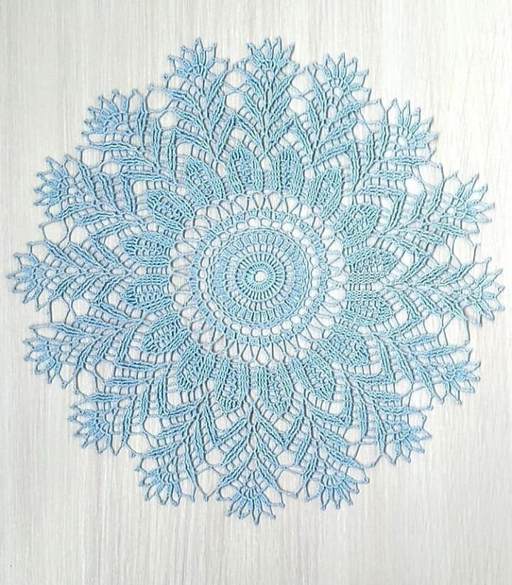 Салфетка крючком "Эдельвейс"